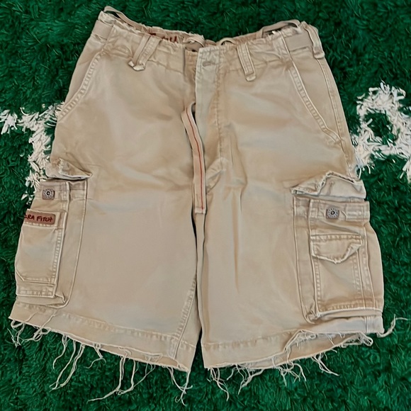 Abercrombie Fitch, Ezra Fitch Heavy Distressed Cargo Shorts Tan